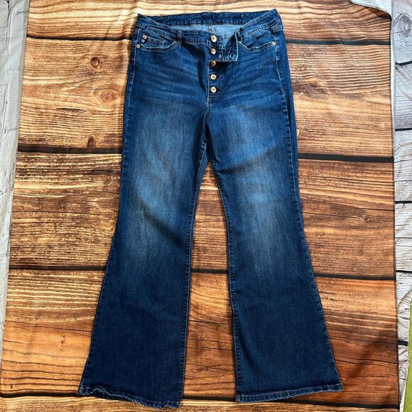 Chaos womens Blue denim bootcut jeans with button fly. Size 14 #bootcutjeans - Picture 1 of 6